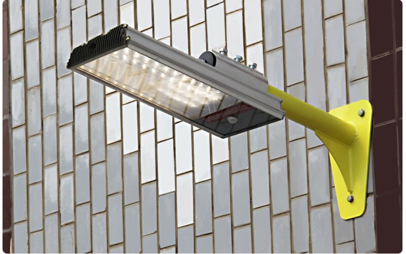 Консольные уличные LED светильники: свет, который меняет город