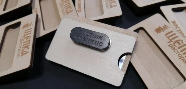 Как создать идеальный бейдж на заказ: от идеи до готового продукта