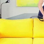 Как выездная химчистка возвращает диванам жизнь: практический гид для владельцев мебели